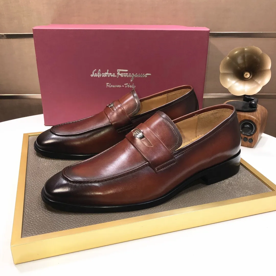 Men's shoes 💰500💰 [Ferragamo/Ferragamo] The latest model in the counter. Original imported high-quality cowhide with open sides + imported 🐂 water-dyed cowhide lining + original luxury metal buckle + original combination outsole. Comparison without pressure 38--45 (45 is custom-made and cannot be returned or exchanged)